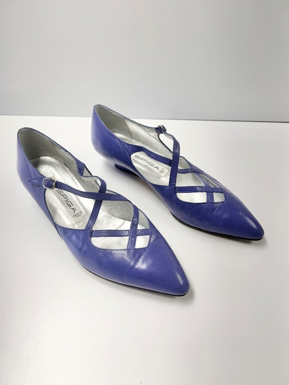 Womens Via Spiga Dressy Pointy Toe Strappy Low Heel Periwinkle Purple Shoes 8.5